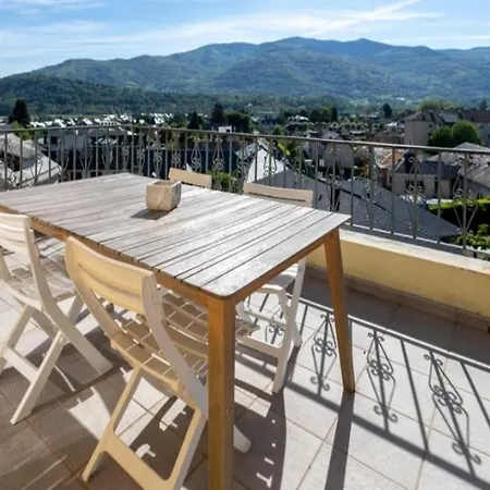 Lägenhet Magnifique Terrasse, Hypercentre, Parking Prive Argelès-Gazost